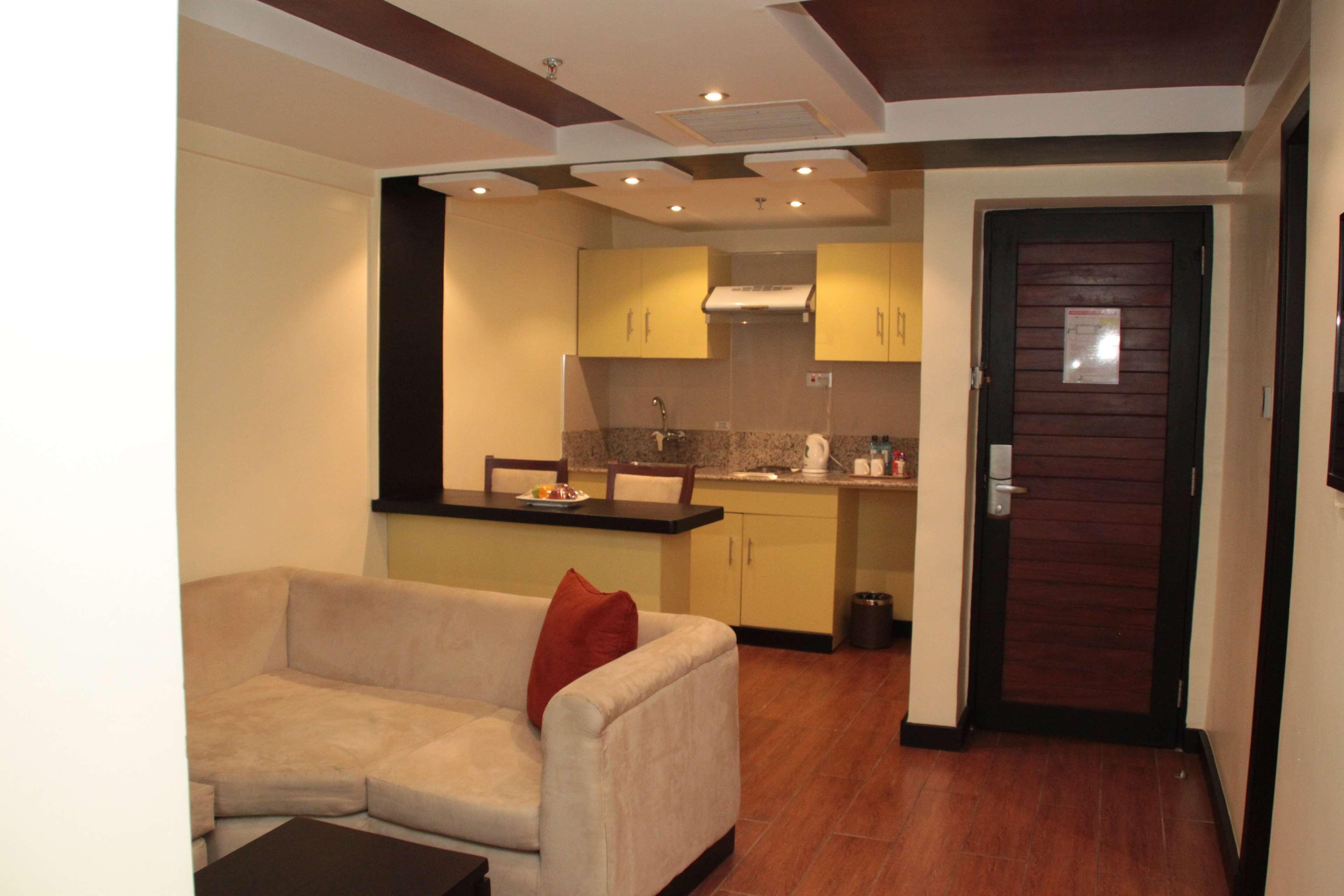 Western Le Loch Hotel 3*